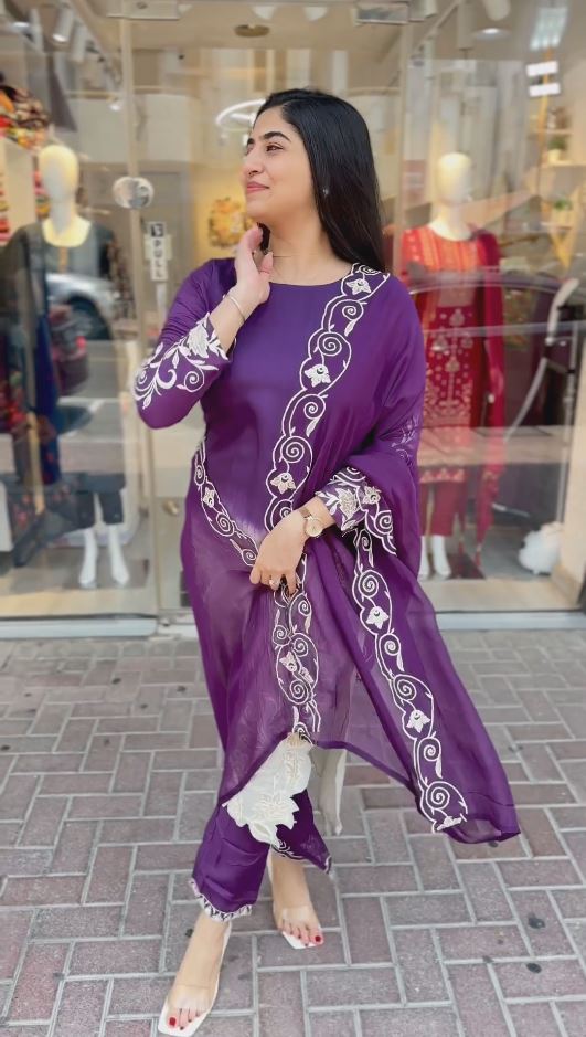 Thread Work Round Neck Straight Kurta with Trousers & With Dupatta