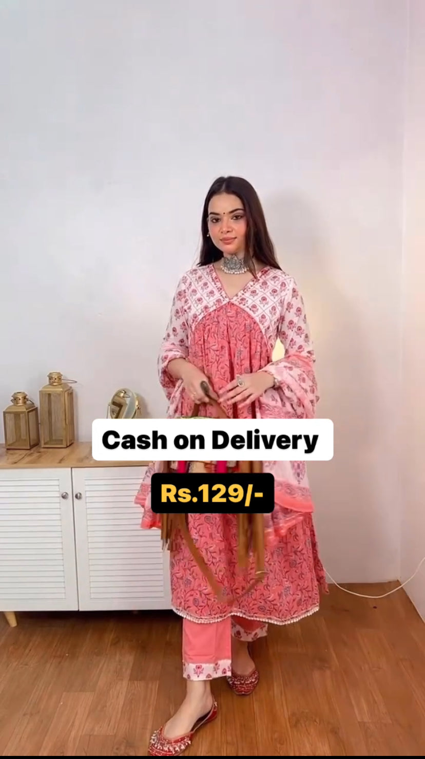 Women Ivory And Peach Floral Jaal Print Cotton Kurta With Pants And Dupatta